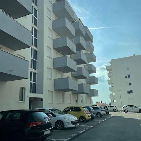 Zara Harmony Apartment Ngoại thất bức ảnh