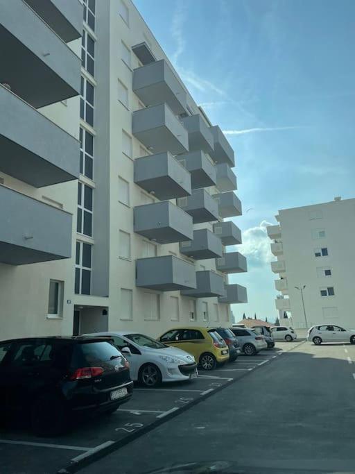 Zara Harmony Apartment Ngoại thất bức ảnh